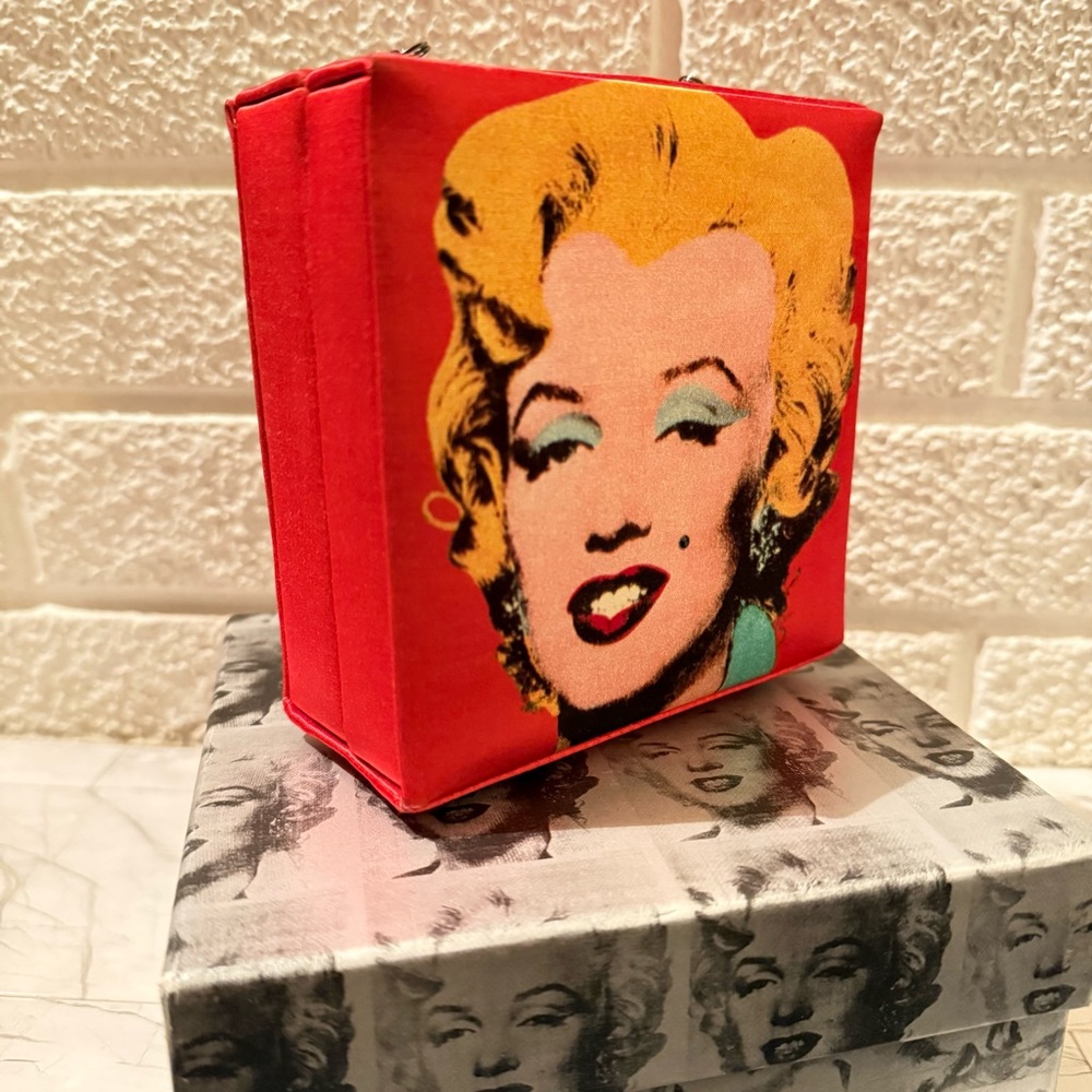 Philip Treacy Marilyn Monroe Pop Art Pristine Silky Collectible Purse